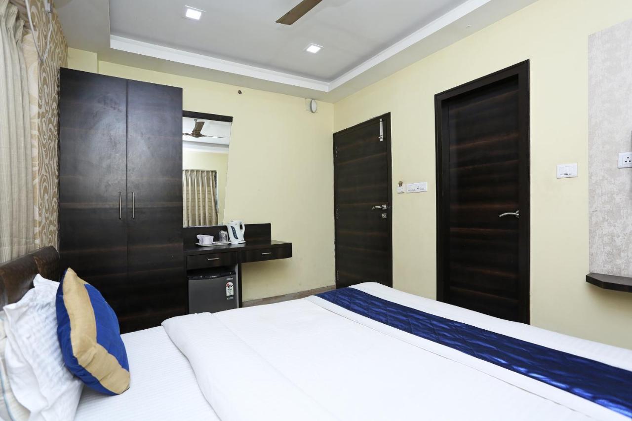 Oyo 7790 Hotel Royal Height Kalkuta Zewnętrze zdjęcie